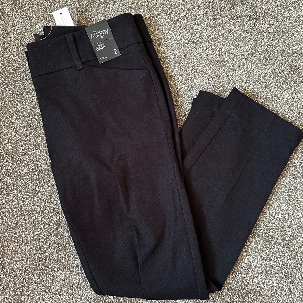 New York & Company Audrey Slim Leg Black Crop Dress Pants | Size 2